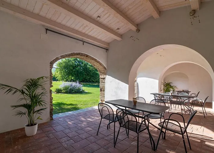 Monastero San Silvestro Фермерський будинок