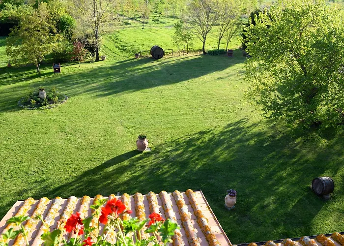 Κατάλυμα σε φάρμα Monastero San Silvestro *