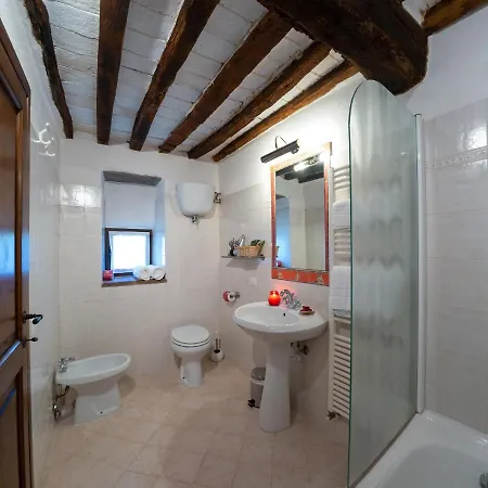 Farm stay Monastero San Silvestro *