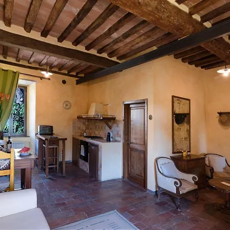 Farm stay Monastero San Silvestro *