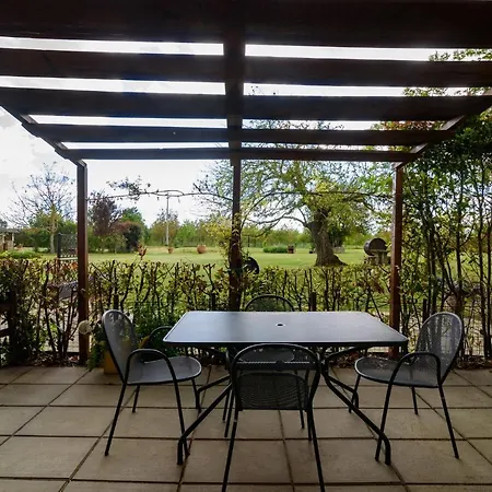 Farm stay Monastero San Silvestro *