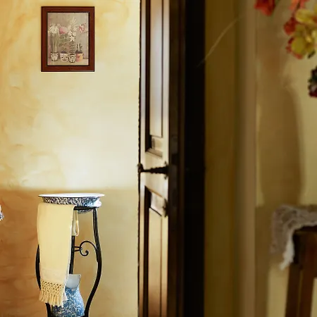 莫纳斯泰罗圣西尔韦斯特罗酒店 哥尔顿