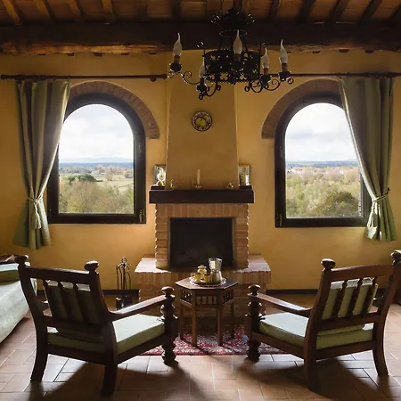 莫纳斯泰罗圣西尔韦斯特罗酒店 农家乐 *